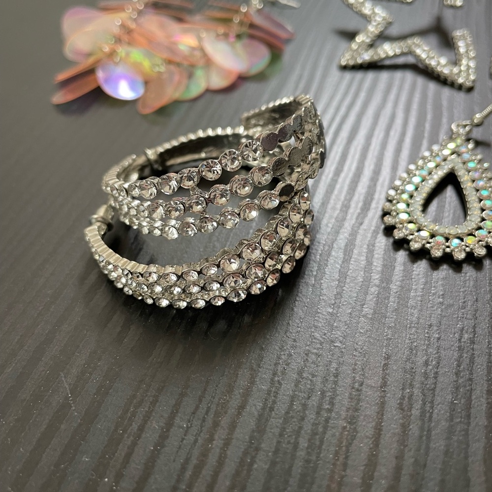 Jewelry bundle - Picture 9 of 10
